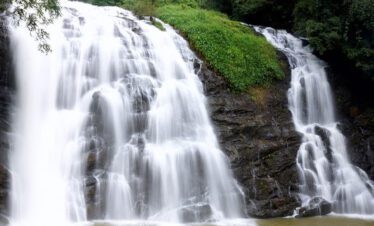 Enjoy 9 Days / 8 Nights South India Tour Package