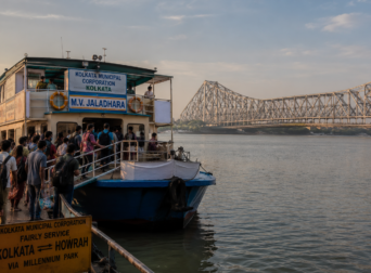 how to avoid traffic in kolkata sightseeing