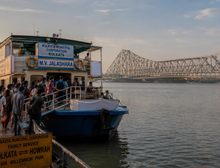 how to avoid traffic in kolkata sightseeing