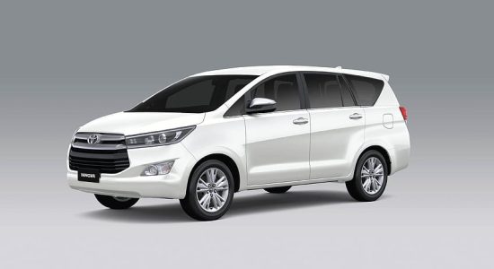 toyota innova crysta